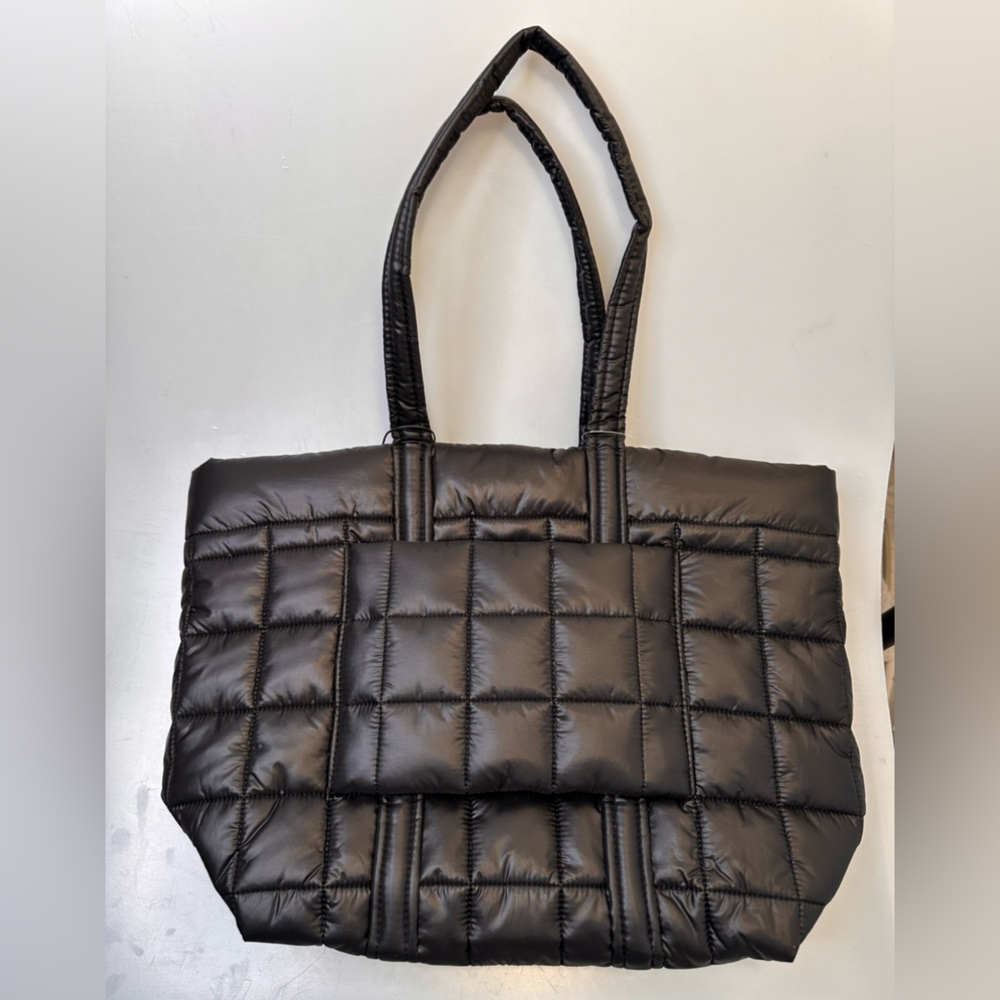Make: Michael Kors Brand New puffy, large tote, black - Picture 2 of 7